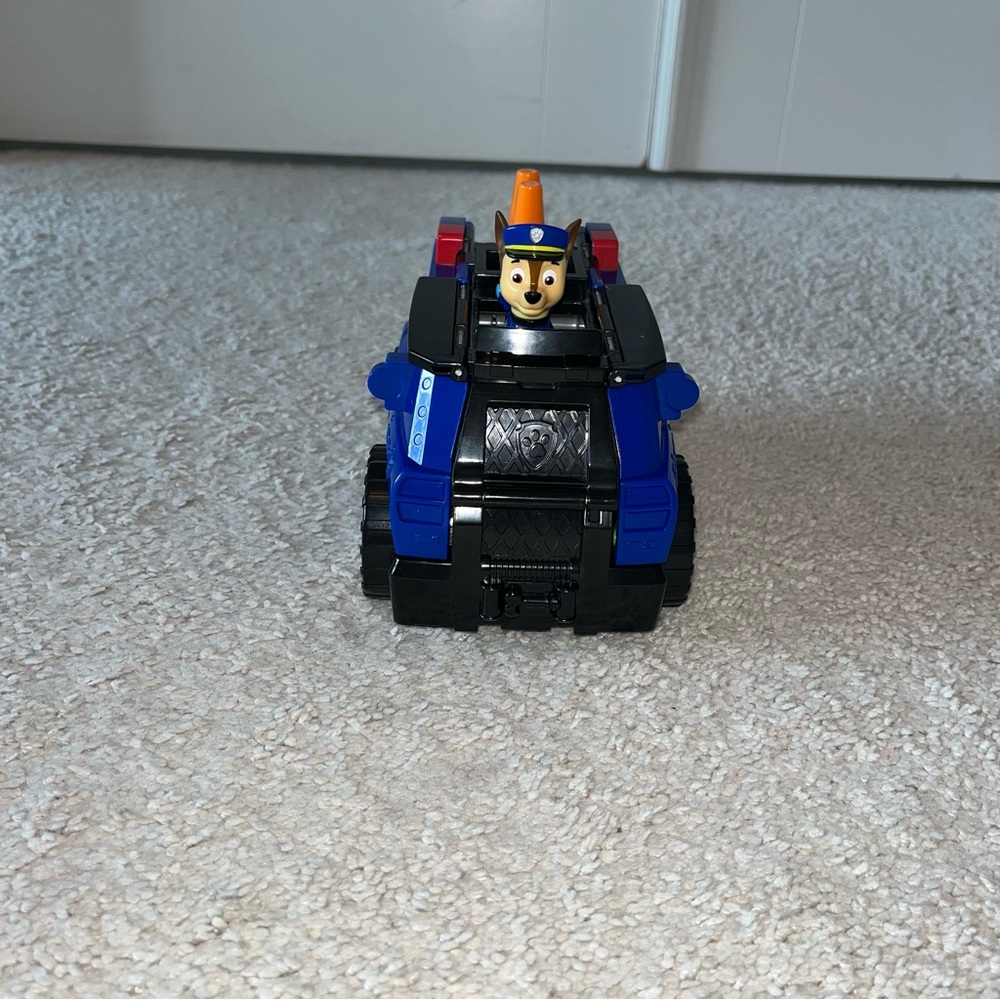 Paw Patrol Chase playset vehicle